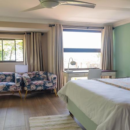 Ekuthuleni Modern Christian Guesthouse With Seaview Umhlanga Room photo