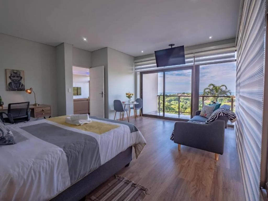 Ekuthuleni Modern Christian Guesthouse With Seaview Umhlanga Room photo